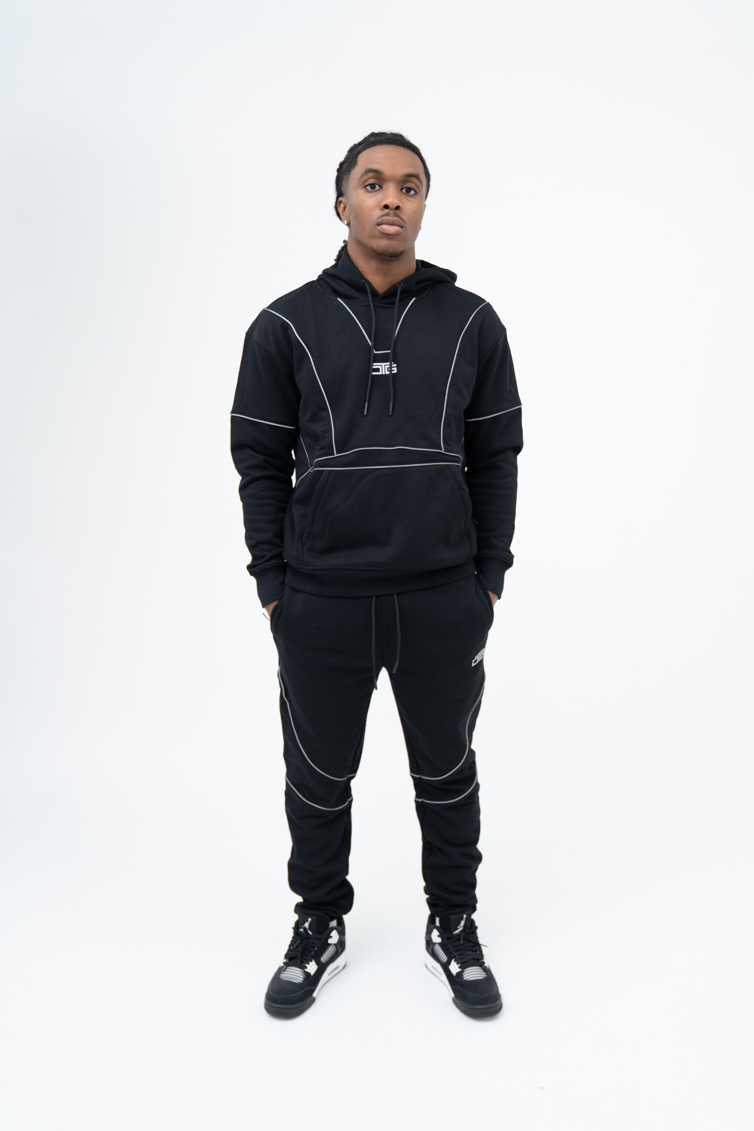 Reflective Piping Hoodie - Black
