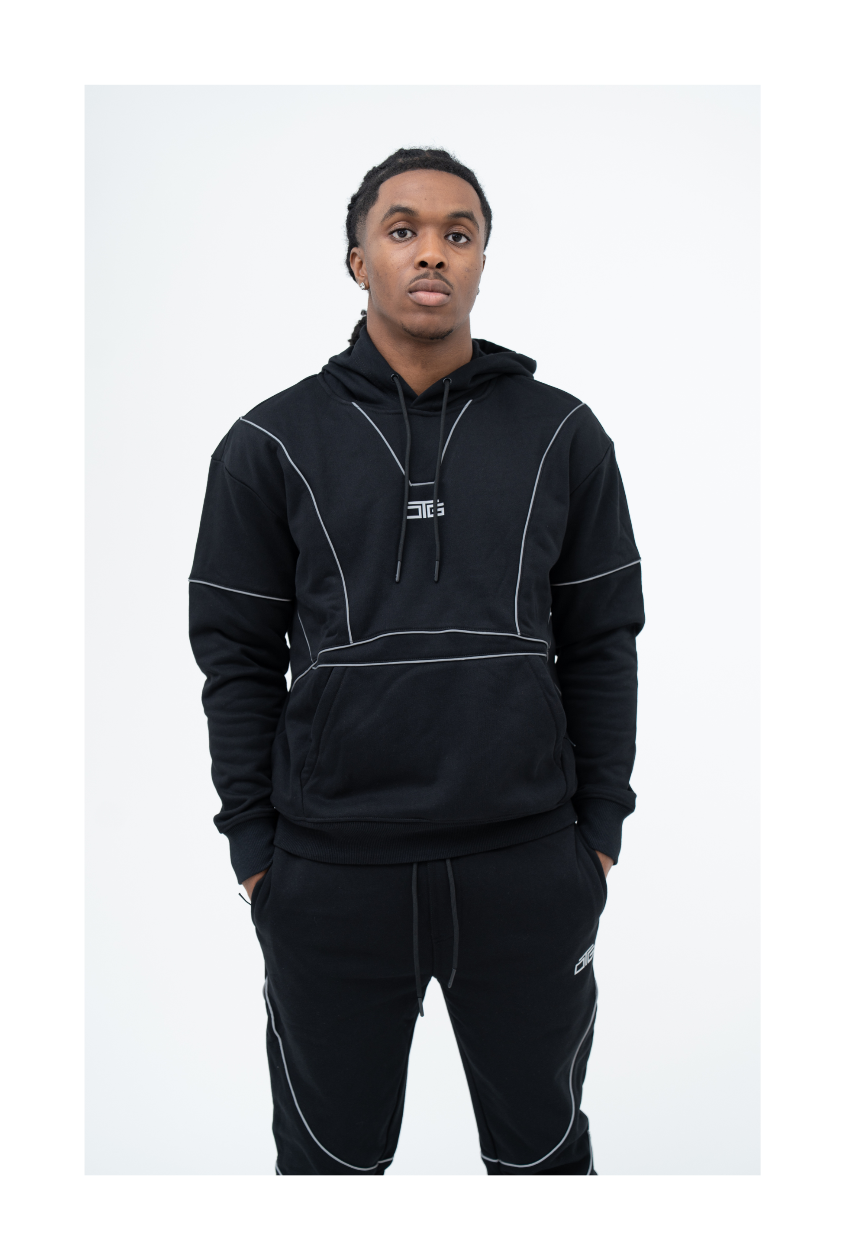 Reflective Piping Hoodie - Black